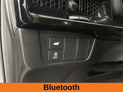 Used 2025 Honda CR-V EX-L image 11