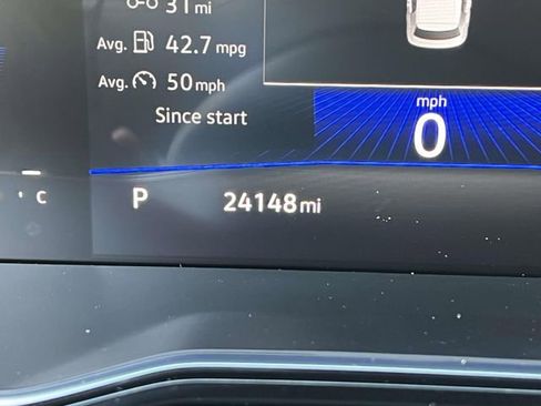 Certified 2023 Volkswagen Jetta SE w/ Panoramic Sunroof Package FWD image 29