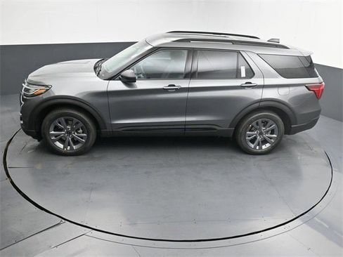 New 2026 Ford Explorer Active w/ Active Comfort Package image 19