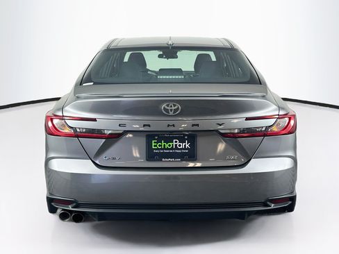 Used 2025 Toyota Camry SE FWD image 7