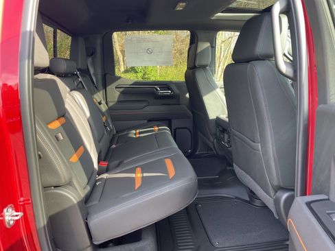 New 2026 GMC Sierra 1500 AT4 w/ AT4 Premium Package image 27