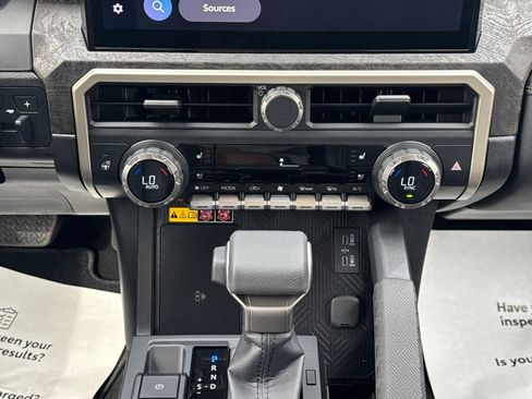 Certified 2025 Toyota Tacoma Limited w/ Tow Tech Package AWD/4WD image 26