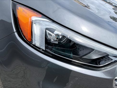 Certified 2022 Ford Edge SEL w/ Convenience Package AWD/4WD image 27