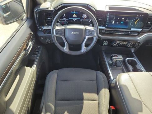 Used 2023 Chevrolet Silverado 1500 RST RWD image 13
