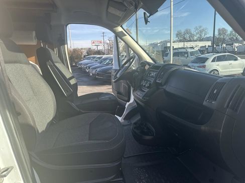 Used 2017 RAM ProMaster 1500 w/ Premium Appearance Group FWD image 12