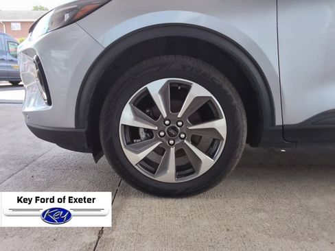 Used 2023 Ford Escape Platinum AWD/4WD image 7