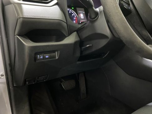 Certified 2021 Toyota RAV4 LE image 14