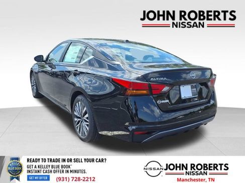 New 2026 Nissan Altima 2.5 SV FWD image 14