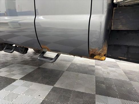 Used 2010 Ford F350 XL image 10