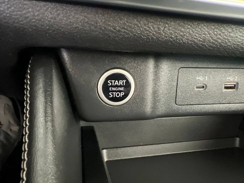 Used 2023 Nissan Rogue SL AWD/4WD image 54