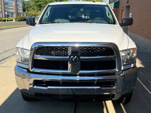 Used 2016 RAM 2500 SLT AWD/4WD image 2