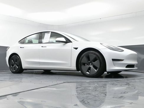 Used 2021 Tesla Model 3 Long Range image 53