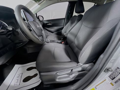 Used 2020 Toyota Corolla LE image 15