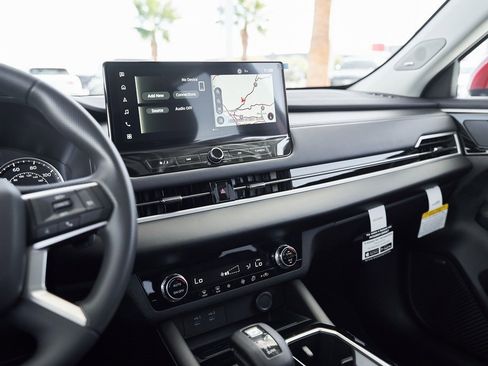 New 2025 Mitsubishi Outlander ES image 42