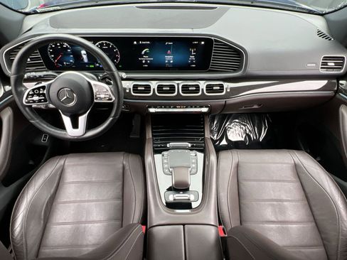 Certified 2022 Mercedes-Benz GLS 450 4MATIC image 21