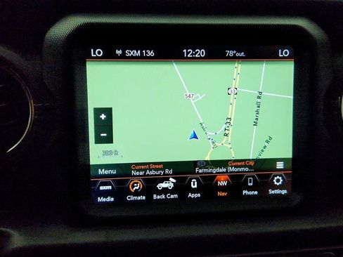 Used 2022 Jeep Wrangler Unlimited Sahara AWD/4WD image 19