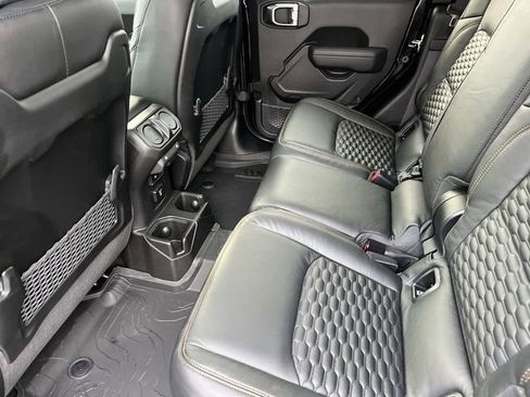 New 2026 Jeep Gladiator Mojave image 18