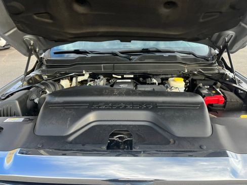 Used 2020 RAM 2500 Big Horn w/ Level 2 Equipment Group image 18