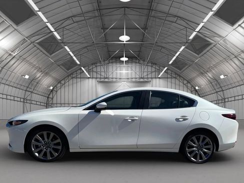 Used 2022 MAZDA MAZDA3 s image 8