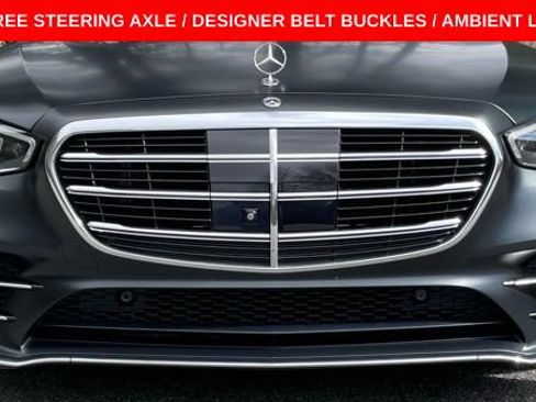 Used 2022 Mercedes-Benz S 580 4MATIC Sedan w/ AMG Line Package image 4