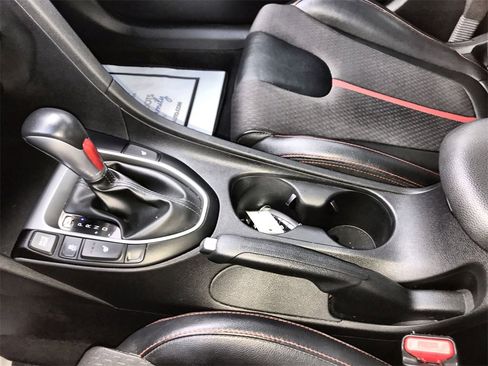 Used 2019 Hyundai Veloster Turbo image 20