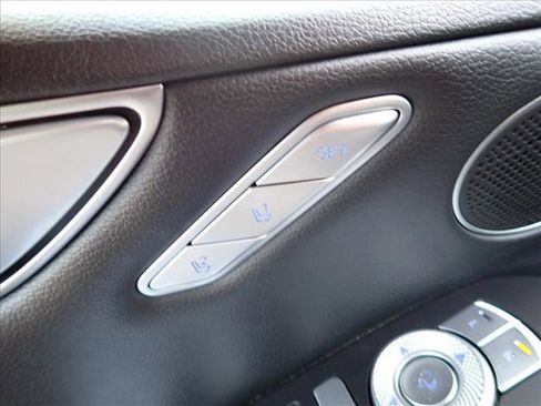 Used 2023 Genesis G80 2.5T image 13