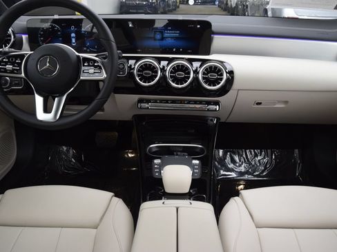 Certified 2023 Mercedes-Benz CLA 250 image 20