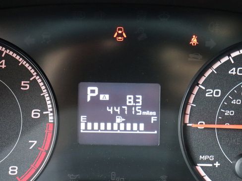 Used 2018 Subaru Impreza 2.0i Premium image 26