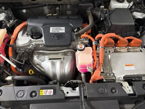 Used 2018 Toyota RAV4 XLE w/ Convenience Package AWD/4WD image 42