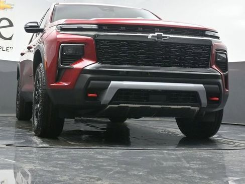 New 2026 Chevrolet Traverse Z71 w/ Driver Confidence Package image 3