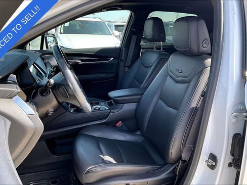 Used 2024 Cadillac XT5 Premium Luxury w/ LPO, Floor Liner Package AWD/4WD image 33