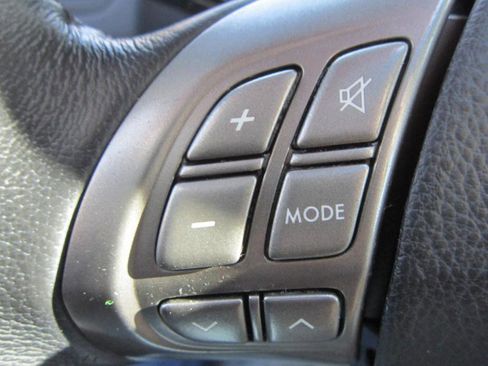 Used 2009 Subaru Legacy 2.5i Limited image 15