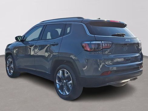 Used 2021 Jeep Compass Limited FWD image 4
