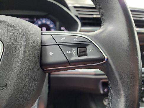 Used 2024 Audi Q3 2.0T Premium image 15