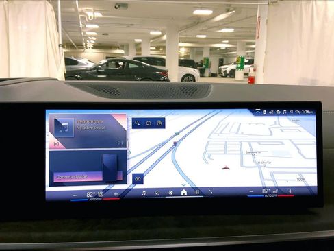 New 2026 BMW X5 xDrive40i w/ M Sport Package image 18