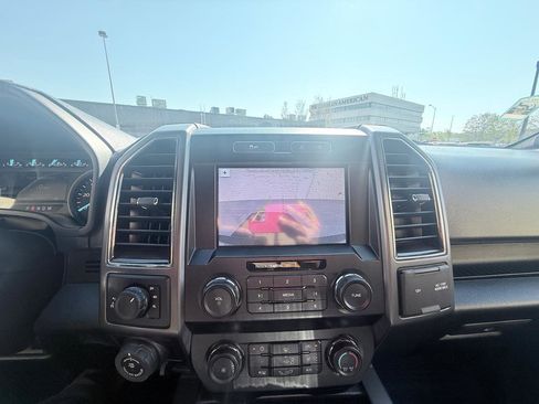 Used 2019 Ford F150 XLT w/ Equipment Group 302A Luxury image 13