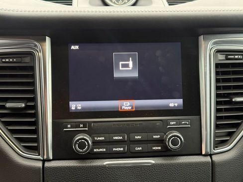 Used 2018 Porsche Macan GTS image 18