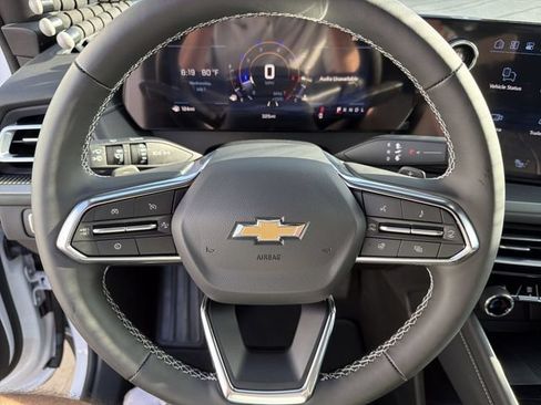 New 2026 Chevrolet Traverse LT w/ Driver Confidence Package FWD image 15