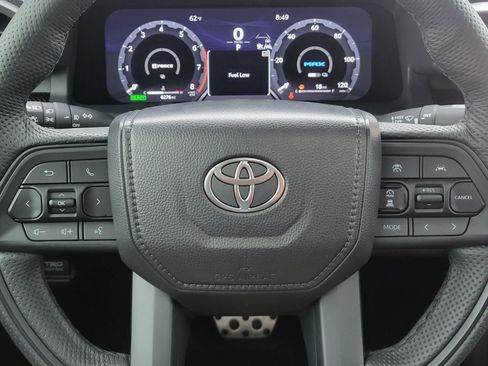 Used 2026 Toyota Tacoma TRD Pro AWD/4WD image 27