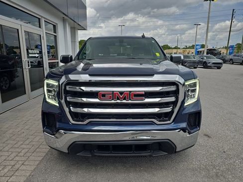 Used 2022 GMC Sierra 1500 SLE image 2