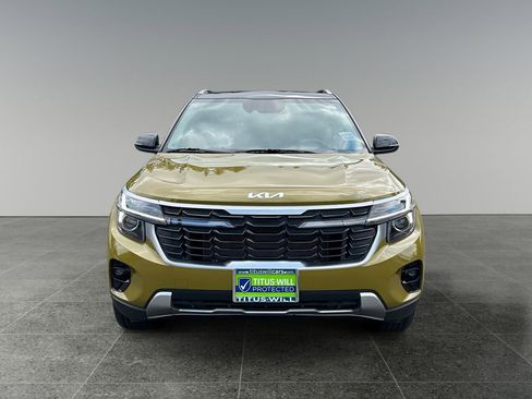 Used 2024 Kia Seltos S image 2