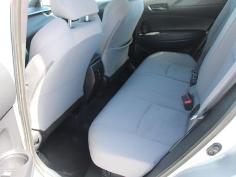 Used 2024 Toyota Corolla Cross AWD Hybrid image 13