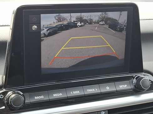 Used 2024 Kia Forte LXS image 18