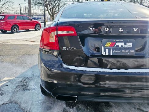 Used 2015 Volvo S60 T5 Premier w/ Convenience Package image 8