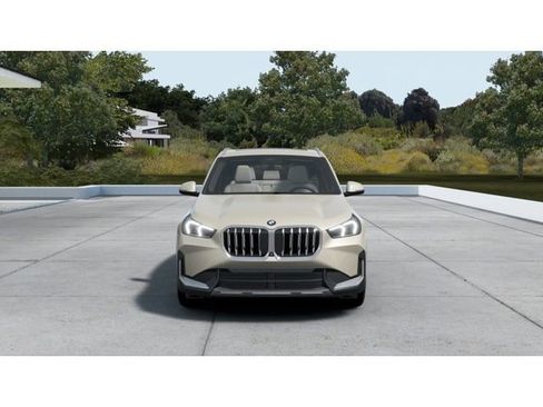 New 2026 BMW X1 xDrive28i w/ Convenience Package image 3