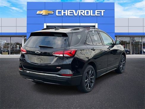 Certified 2023 Chevrolet Equinox RS image 9