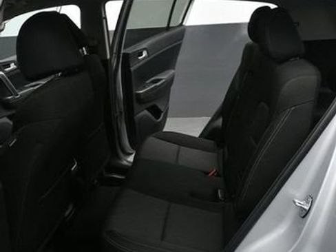 Used 2020 Kia Sportage LX AWD/4WD image 11