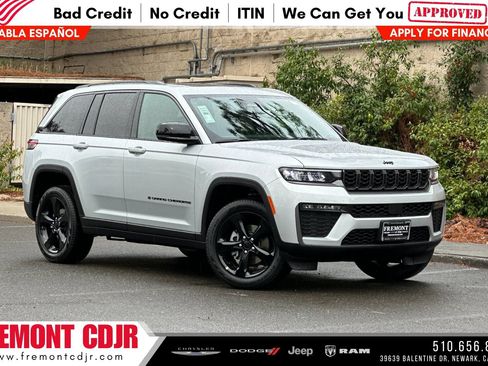 New 2026 Jeep Grand Cherokee Limited w/ Limited Altitude Package AWD/4WD image 1