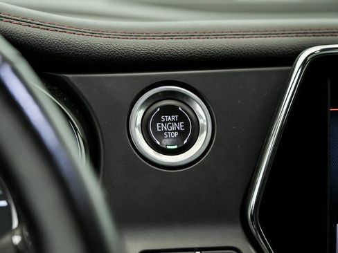 Used 2021 Chevrolet Blazer RS w/ Enhanced Convenience Package image 21