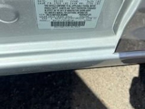 Used 2025 Nissan Versa SV image 14